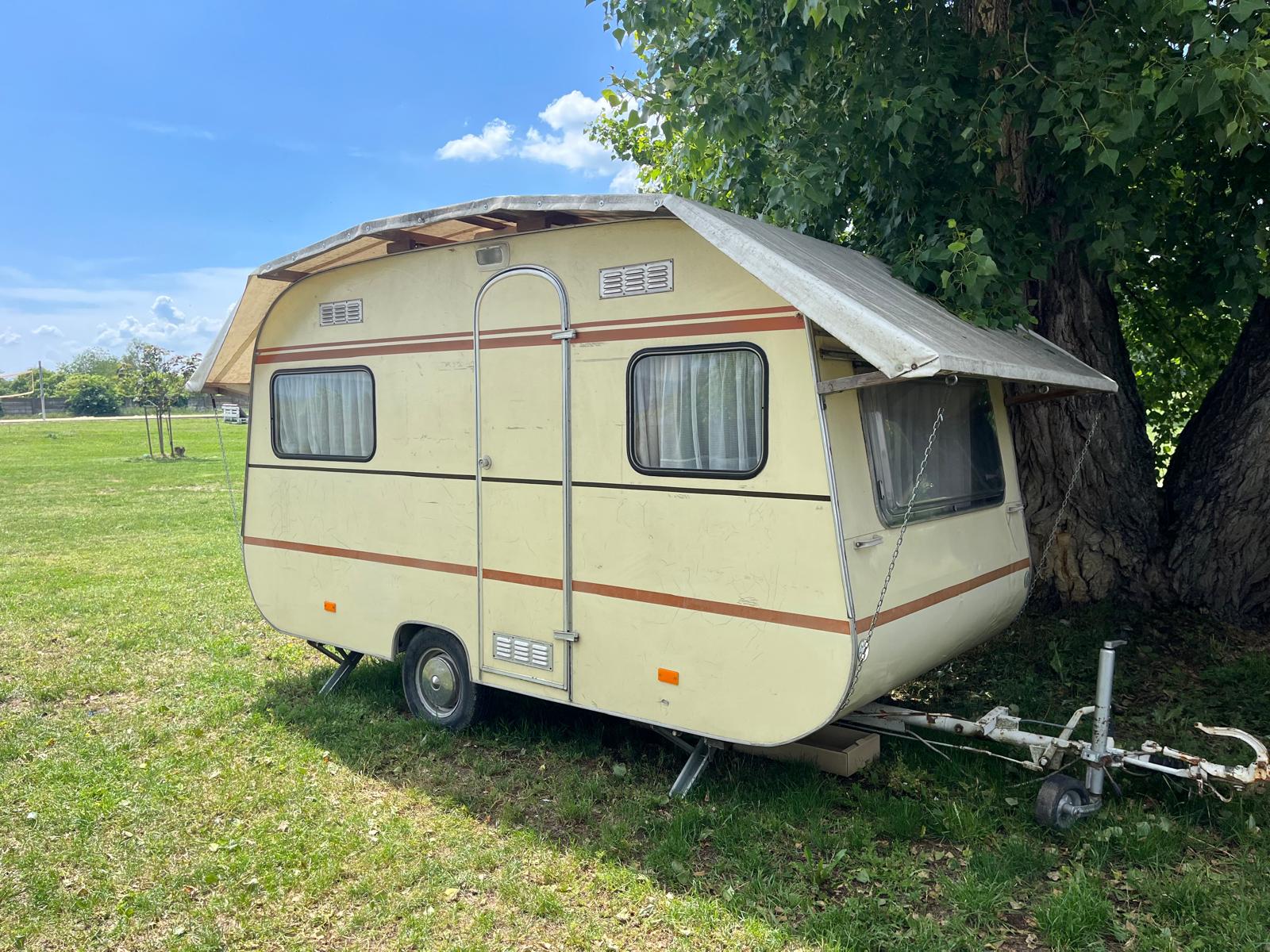 Karavan pre rybárov 3